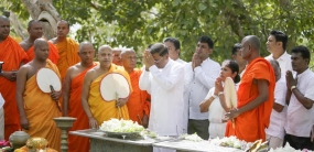 President has the strength to take country on correct path – Maha Sangha