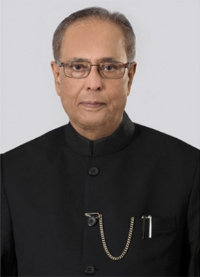 President Pranab Mukherjee congratulates Indiancricket  team