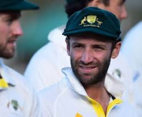 Australian cricketer Phillip Hughes dies at 25