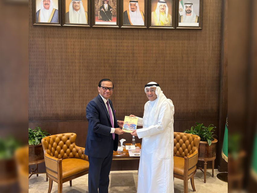 Secretary General of the Gulf Cooperation Council (GCC) receives Ambassador of Sri Lanka Ameer Ajwad