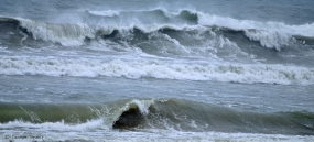 Rough sea areas from Puttalam to Trinco via KKS, Matara to Pottuvil