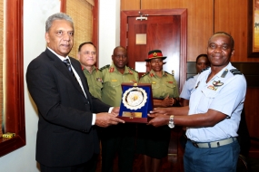 Zimbabwean NDU delegation meets Defence Secretary