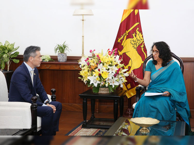 A meeting between the Sri Lankan Director of the Asian Development Bank and the Prime Minister